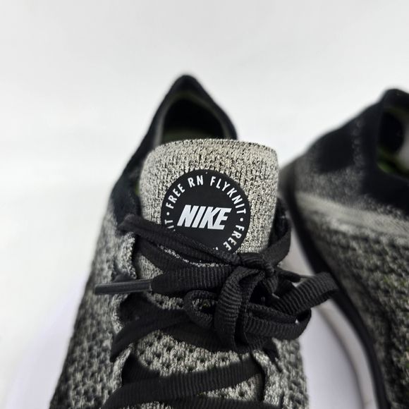 Nike Shoe Men's 11 Free RN Flyknit Grey Oreo Black Running Sneakers 942839-101 - Picture 4 of 8